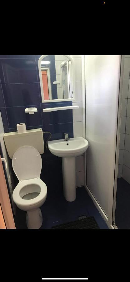 Vila Gino Hotel Costinesti Bagian luar foto