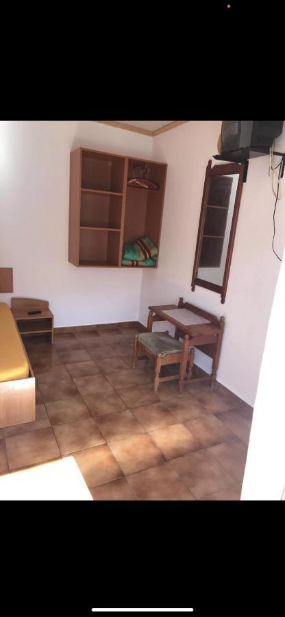 Vila Gino Hotel Costinesti Bagian luar foto