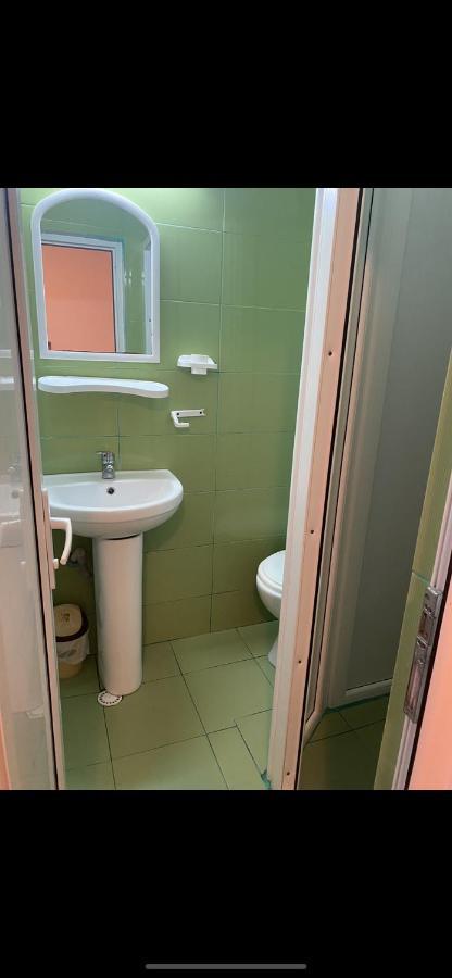 Vila Gino Hotel Costinesti Bagian luar foto